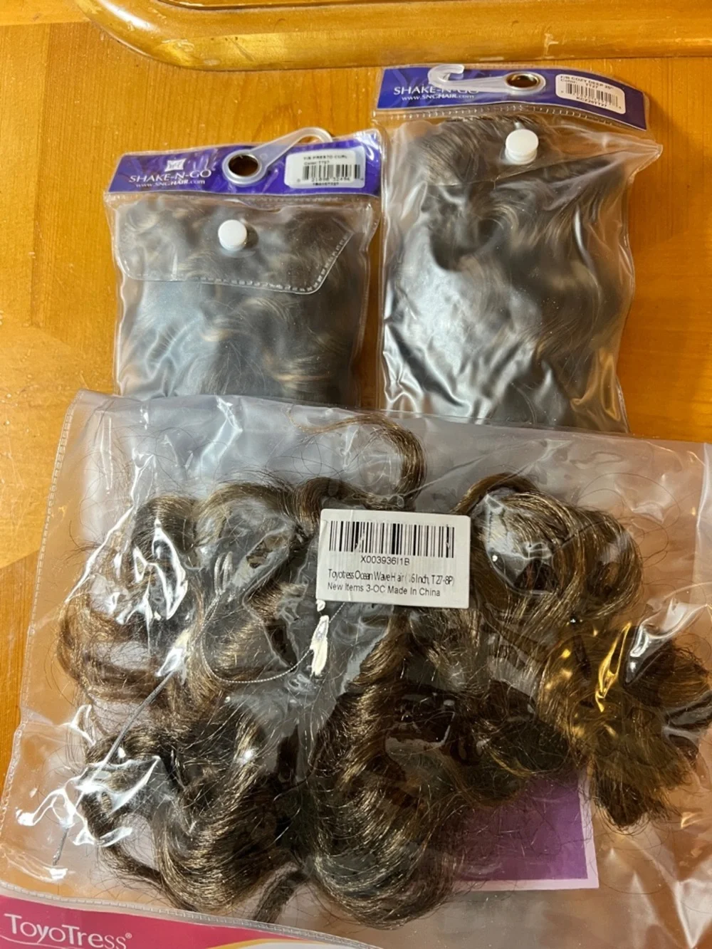 FreeTress Curly Synthetic Crochet HairBrown (TT27)